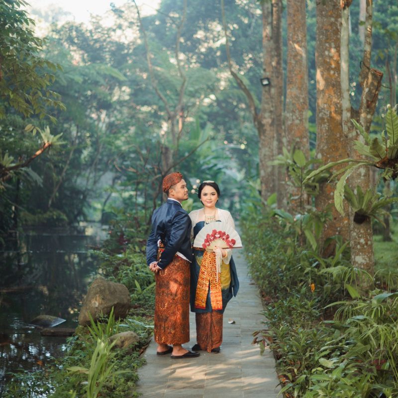 GALLERY DINDA-IHSAN2