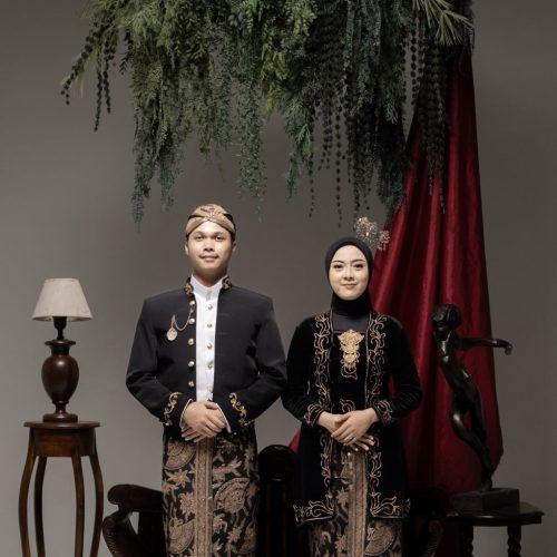 Header(2) Annisa