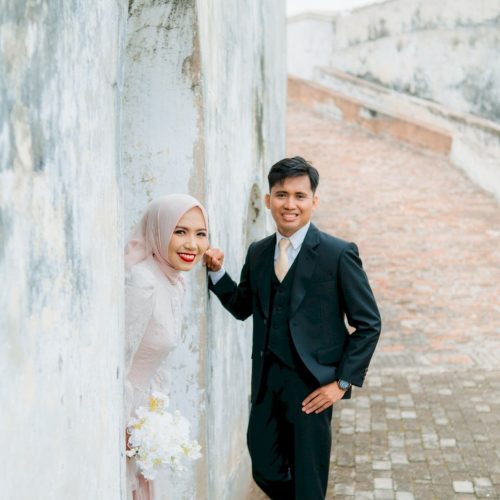 Love story-First met_-lila ijal