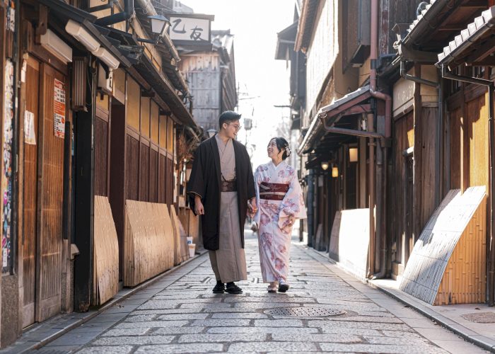 vincent caroline love story 2